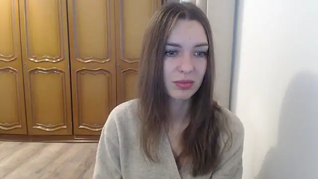 aurora lust online show from October 31, 2025, 6:32 am