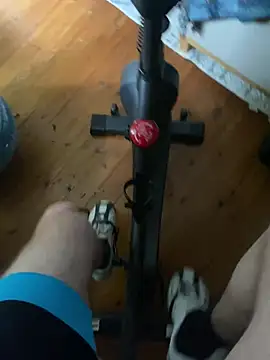 Snapshot of Avignon1963 chatting on February 22, 2025, 9:34 am Avignon1963 online show from February 22, 2025, 9:34 am