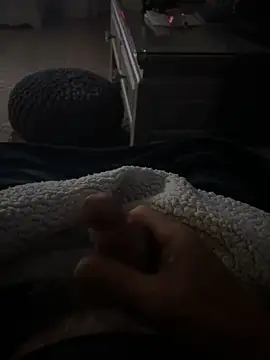 Snapshot of Avignon1963 chatting on April 13, 2026, 1:42 am Avignon1963 online show from April 13, 2026, 1:42 am