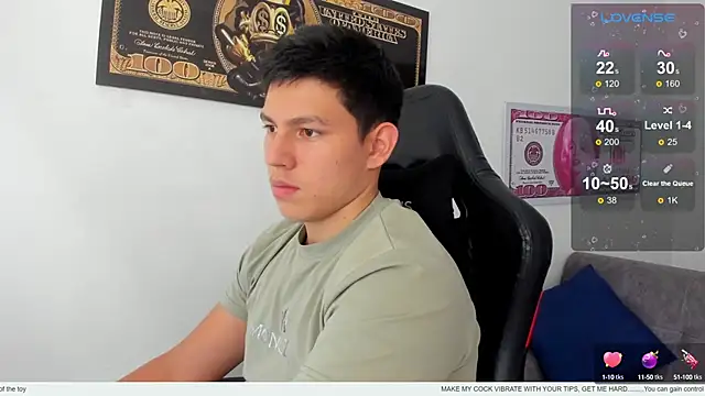 JamesCr  online show from March 14, 2025, 8:49 pm