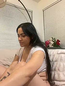 nadia06 online show from February 15, 2025, 11:47 pm