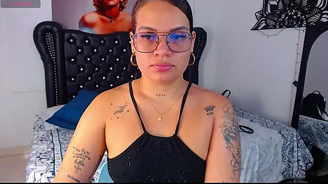 Taliana36 online show from October 22, 2025, 12:26 pm