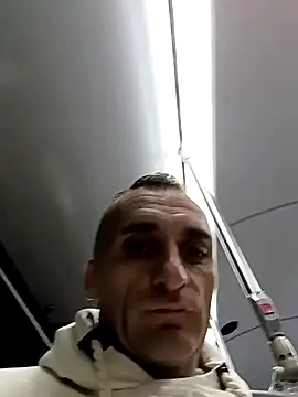 Snapshot of ANGELSANTAMARIA- chatting on October 2, 2025, 6:22 pm ANGELSANTAMARIA- online show from October 2, 2025, 6:22 pm