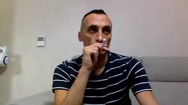 Snapshot of ANGELSANTAMARIA- chatting on October 5, 2025, 4:25 am ANGELSANTAMARIA- online show from October 5, 2025, 4:25 am