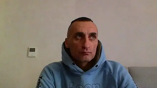 Snapshot of ANGELSANTAMARIA- chatting on November 11, 2025, 3:07 pm ANGELSANTAMARIA- online show from November 11, 2025, 3:07 pm