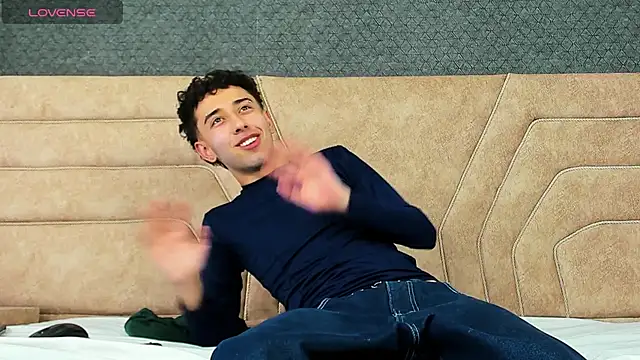 Snapshot of erickblaze_wm chatting on February 20, 2025, 3:30 pm erickblaze wm online show from February 20, 2025, 3:30 pm