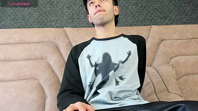 Snapshot of erickblaze_wm chatting on February 15, 2025, 12:43 pm erickblaze wm online show from February 15, 2025, 12:43 pm