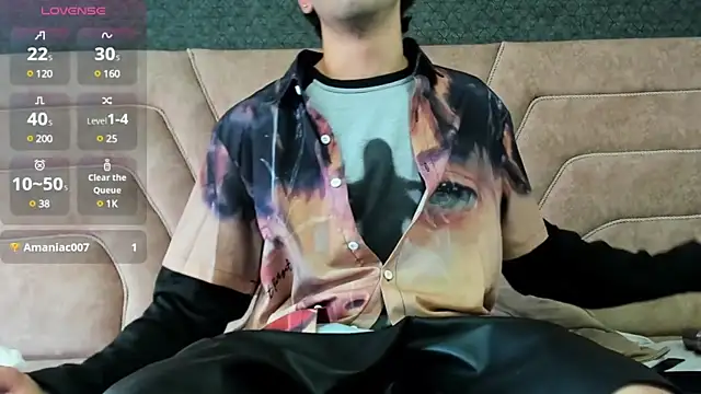 Snapshot of erickblaze_wm chatting on April 3, 2026, 7:48 am erickblaze wm online show from April 3, 2026, 7:48 am