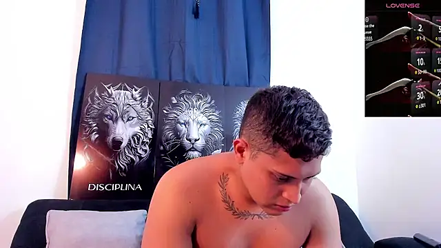 JohanSmith online show from February 20, 2025, 5:41 pm