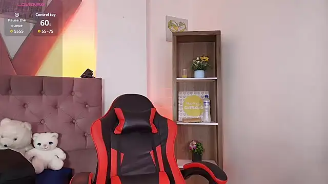 PepperTwink online show from February 28, 2026, 4:06 pm