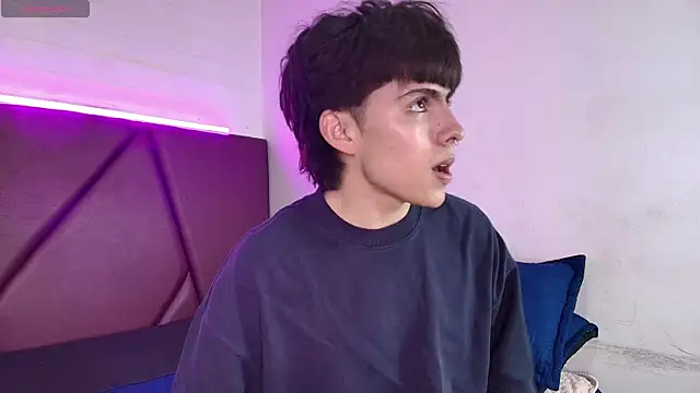 PepperTwink online show from September 22, 2025, 12:44 pm