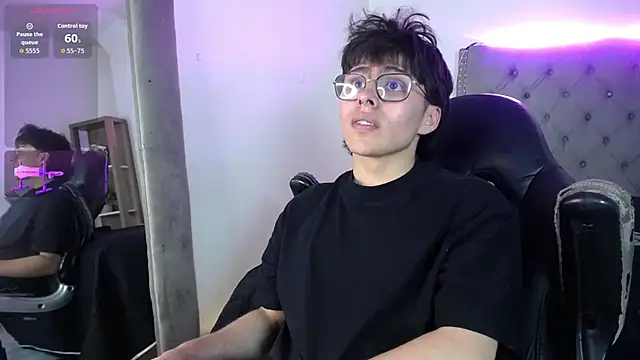 PepperTwink online show from September 16, 2025, 4:30 pm