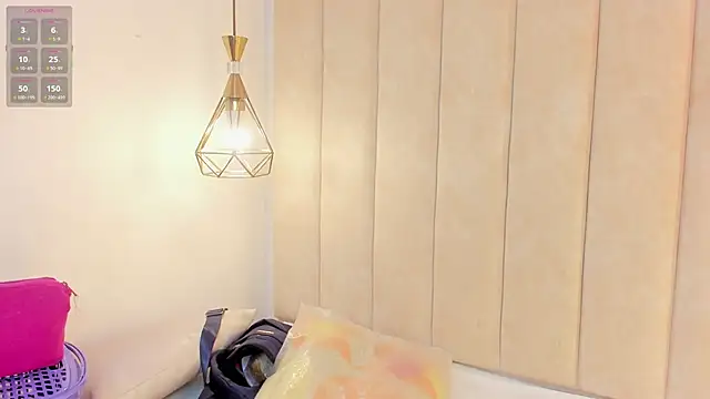 Snapshot of PamelaAddams_ chatting on February 1, 2026, 6:22 am PamelaAddams online show from February 1, 2026, 6:22 am