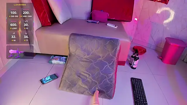 Snapshot of PamelaAddams_ chatting on February 10, 2026, 5:28 am PamelaAddams online show from February 10, 2026, 5:28 am