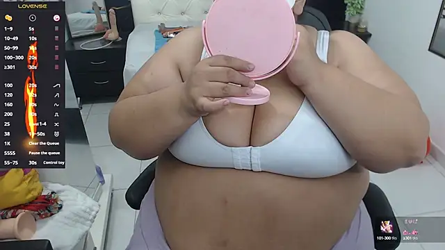 Aaliyah11 online show from March 6, 2025, 2:41 am