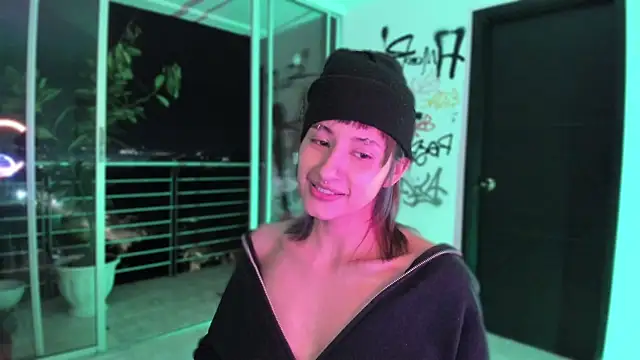 ggor4w33 online show from December 20, 2025, 7:55 am