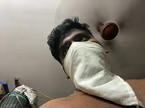 lucky   2 online show from March 14, 2025, 2:52 pm