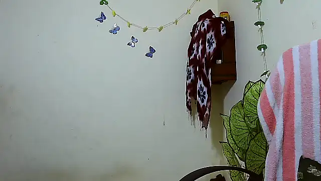 Rubi-Ji online show from November 8, 2025, 5:44 am