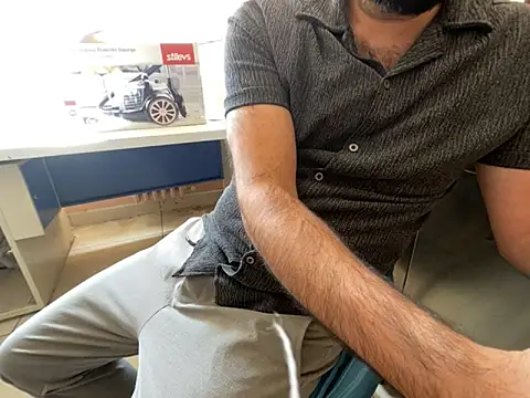 legolasleo online show from September 16, 2025, 10:27 am