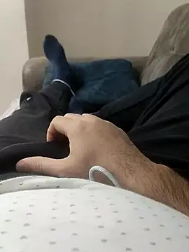 legolasleo online show from March 8, 2025, 9:29 pm