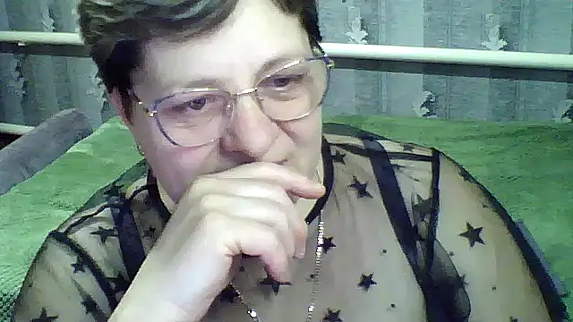 ElzaJewel online show from March 25, 2026, 7:35 pm