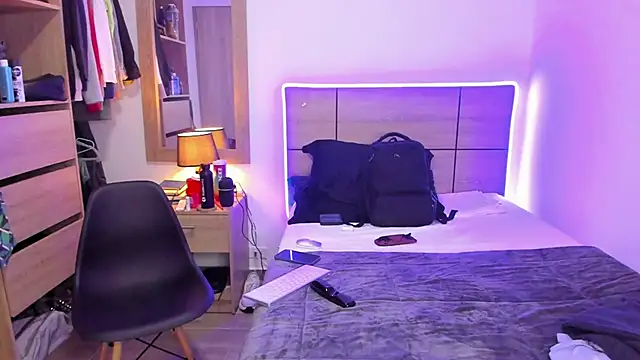 ILoveNYStyle online show from March 19, 2025, 10:53 pm