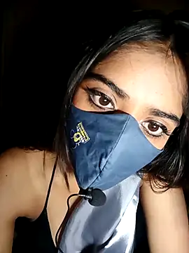 RAYI 01 online show from March 22, 2025, 6:25 pm