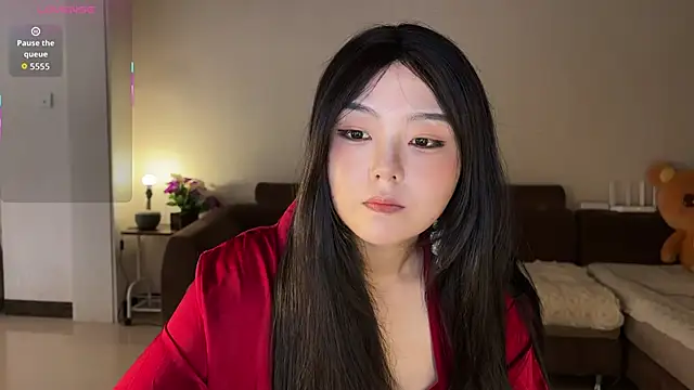 nanaliu6 online show from September 30, 2025, 1:11 am