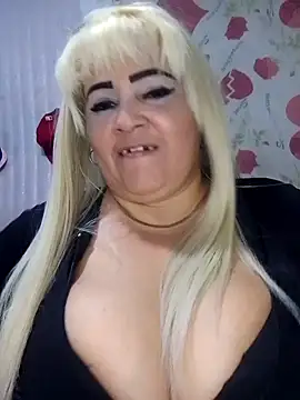 BonniAdams online show from November 2, 2025, 2:27 am