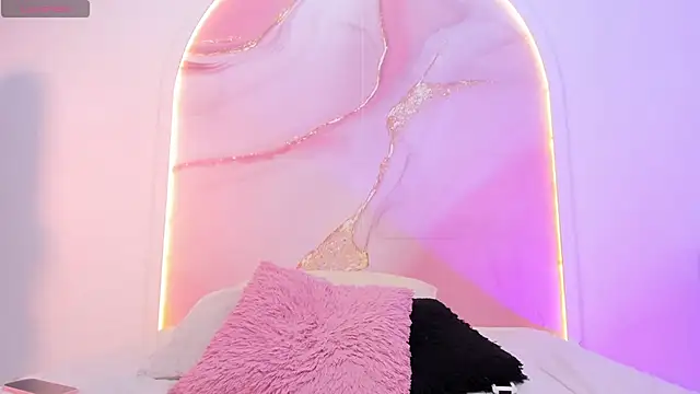 Snapshot of Sofii_Lopezz chatting on October 28, 2025, 11:31 am Sofii Lopezz online show from October 28, 2025, 11:31 am