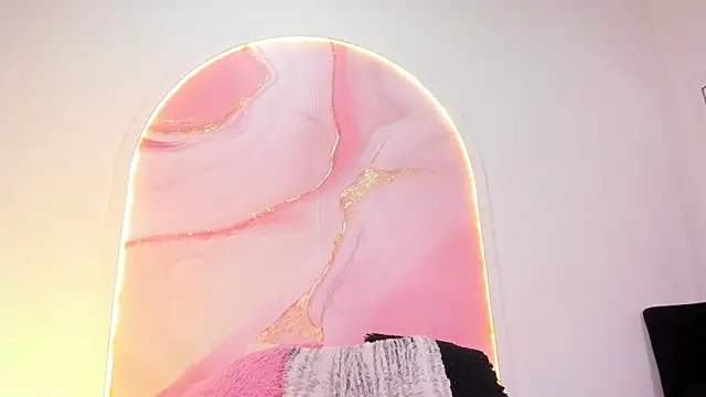 Snapshot of Sofii_Lopezz chatting on November 22, 2025, 11:31 am Sofii Lopezz online show from November 22, 2025, 11:31 am