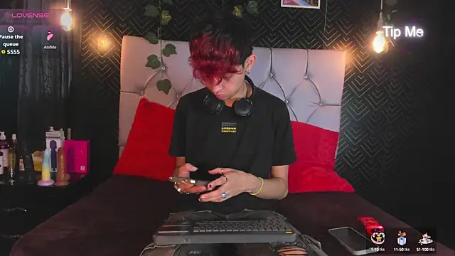 Allen Starck online show from October 7, 2025, 8:10 pm