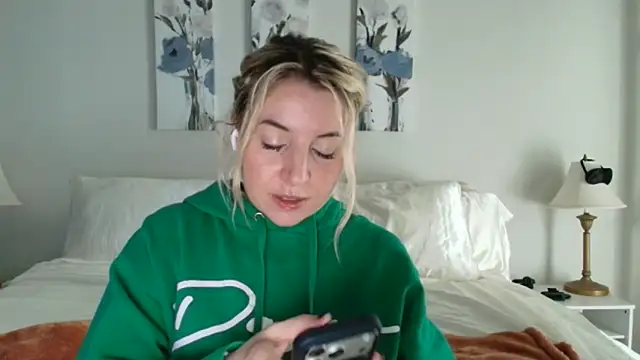 kaliii jones online show from March 25, 2026, 7:02 pm