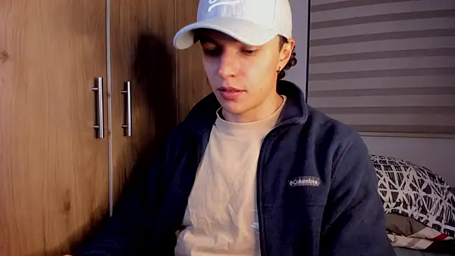 Mastrangelo xxx online show from January 9, 2026, 5:03 am