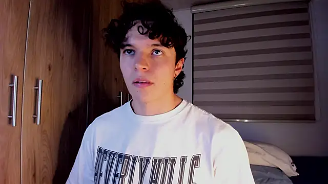 Mastrangelo xxx online show from March 4, 2026, 4:09 am