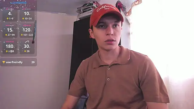 Snapshot of Mastrangelo_xxx chatting on March 19, 2025, 3:51 pm Mastrangelo xxx online show from March 19, 2025, 3:51 pm