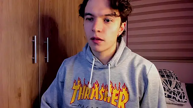 Mastrangelo xxx online show from February 5, 2026, 4:30 am