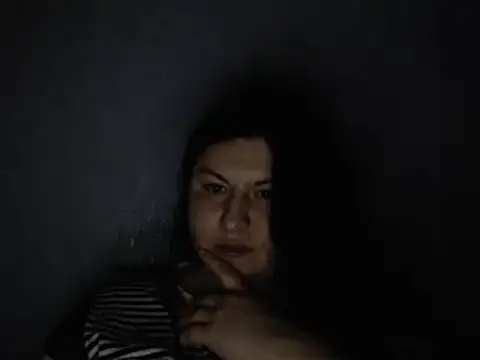 KiraSwee online show from February 26, 2025, 8:15 pm