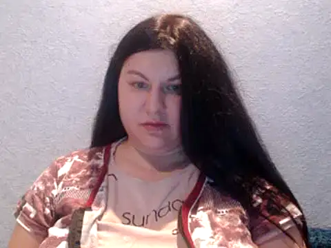 KiraSwee online show from January 11, 2025, 7:49 pm