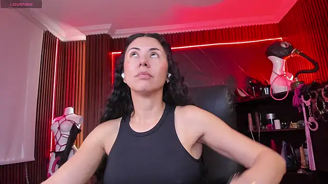 Snapshot of XiaQueen chatting on November 15, 2025, 8:02 pm XiaQueen online show from November 15, 2025, 8:02 pm