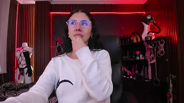 Snapshot of XiaQueen chatting on October 18, 2025, 8:44 pm XiaQueen online show from October 18, 2025, 8:44 pm