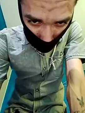 1Dseralmora2 online show from November 16, 2025, 5:17 pm