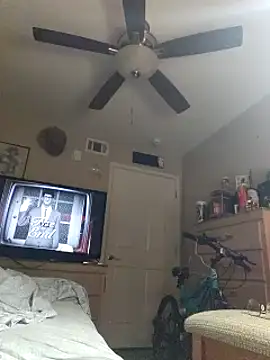 Snapshot of Dara4q chatting on March 13, 2025, 8:22 pm Dara4q online show from March 13, 2025, 8:22 pm