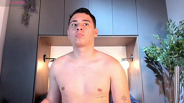 Snapshot of Gabriell_ramirez chatting on November 12, 2025, 4:05 am Gabriell ramirez online show from November 12, 2025, 4:05 am