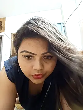 blue-berry07 online show from April 7, 2026, 8:21 pm