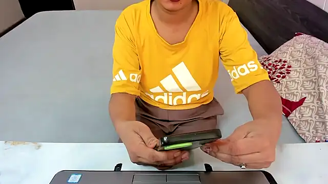 Snapshot of Queen_Couple chatting on September 19, 2025, 5:44 am Queen Couple online show from September 19, 2025, 5:44 am