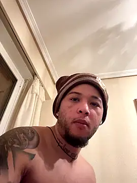 yeiyei oficial online show from October 24, 2025, 3:16 am