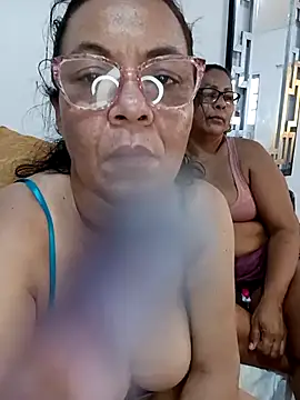 thefuckingowneroftits online show from November 3, 2025, 12:31 pm