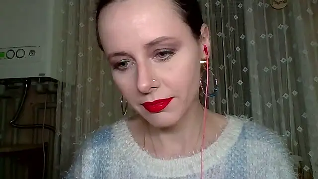 LuminousLady online show from January 14, 2026, 5:38 pm