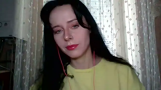 LuminousLady online show from September 14, 2025, 5:41 am